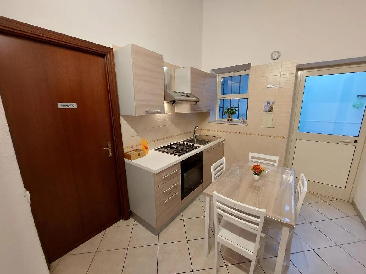 Casa Di Arthur Palermo Tatil Evi